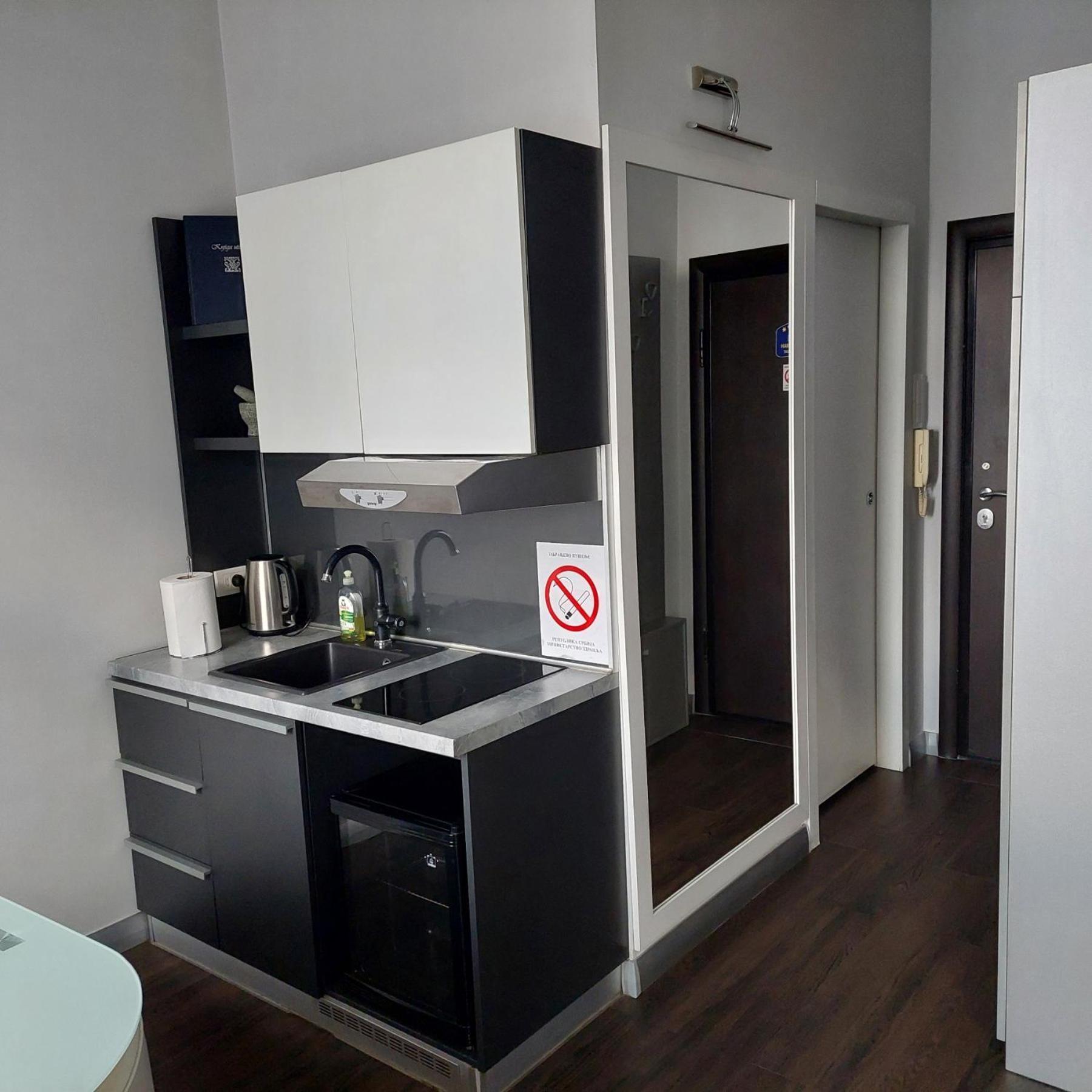 Passion Downtown Suite Belgrád Kültér fotó