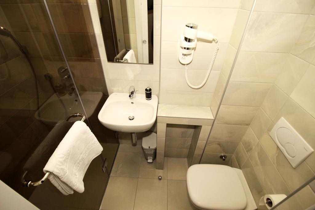 Passion Downtown Suite Belgrád Kültér fotó