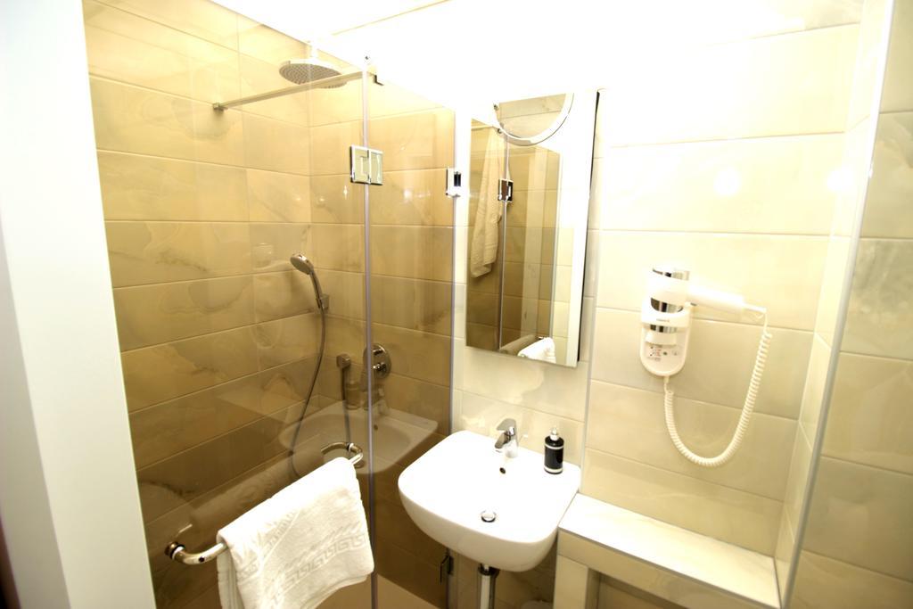 Passion Downtown Suite Belgrád Kültér fotó