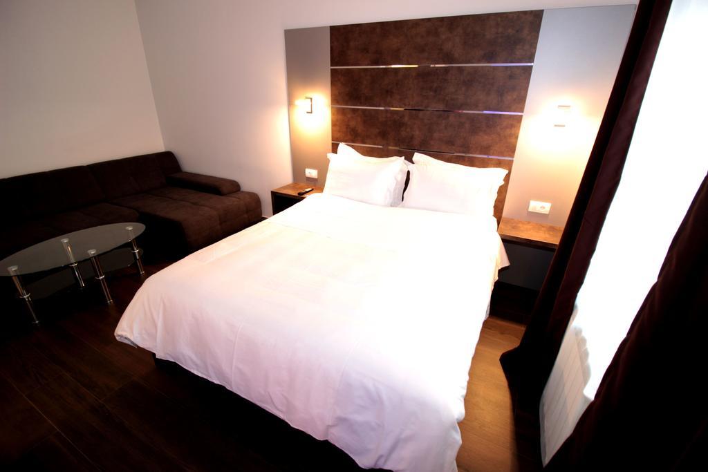 Passion Downtown Suite Belgrád Kültér fotó